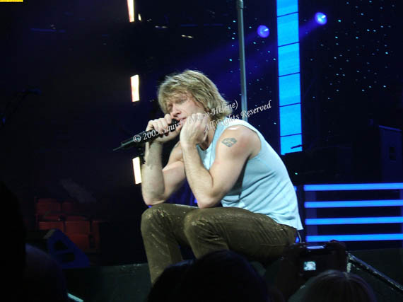 Bon Jovi - Centre Bell, Québec, Canada (15 décembre 2005)